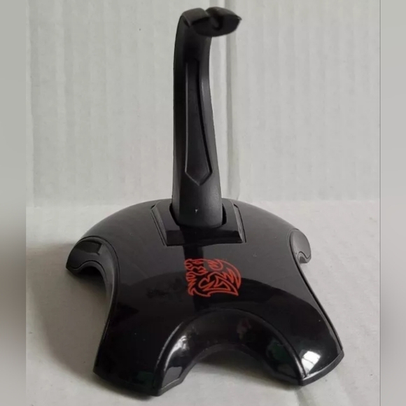 Tt esports Thermaltake Galeru Detachable Magnetic Gaming Mouse Bungee - Picture 2 of 10